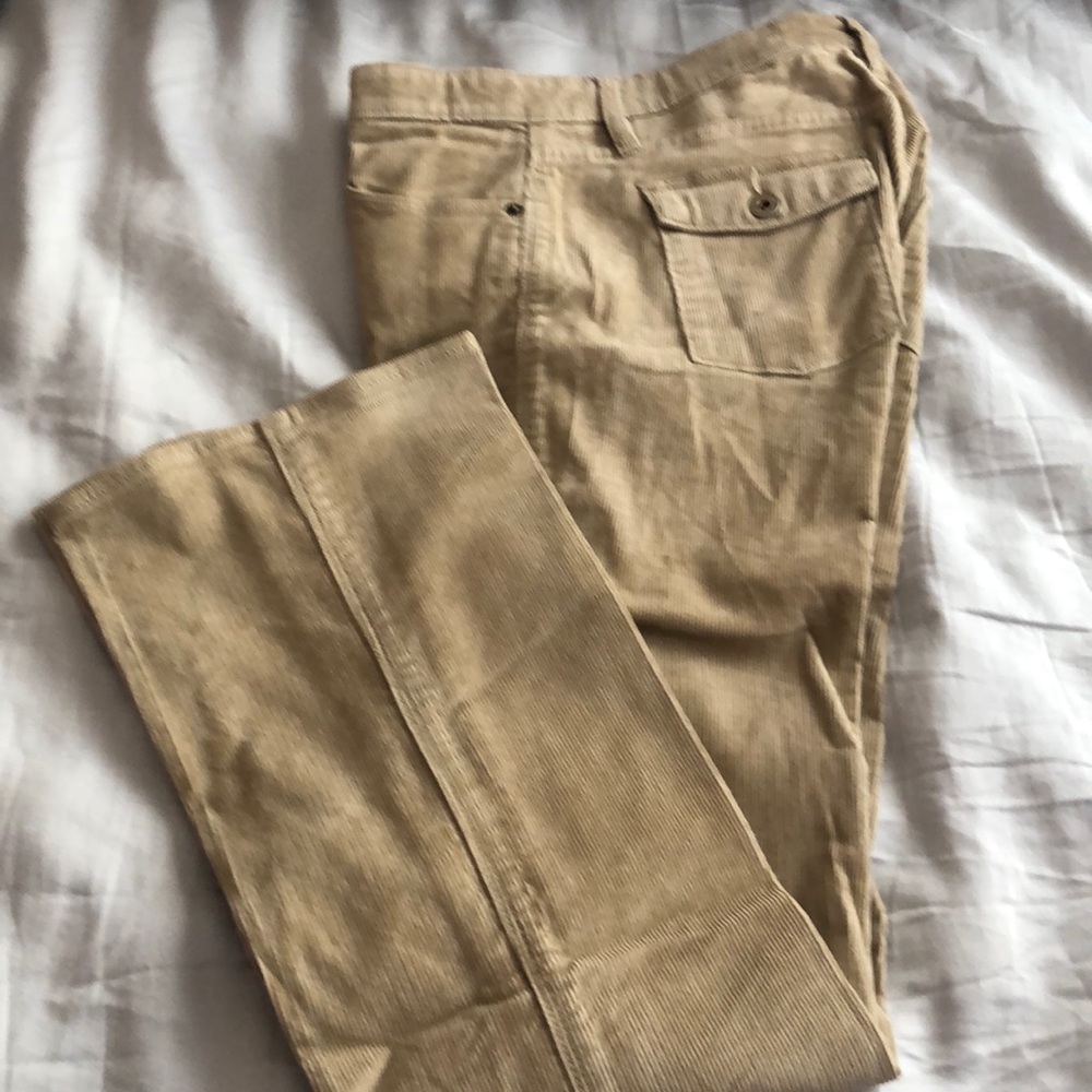 Women’s jeans